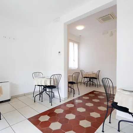 Le Sabbie - In Villino A 50mt Dal Mare