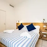 Le Sabbie - In Villino A 50mt Dal Mare Riccione