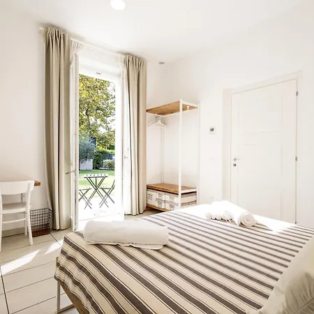 Le Sabbie - In Villino A 50mt Dal Mare Bed & Breakfast