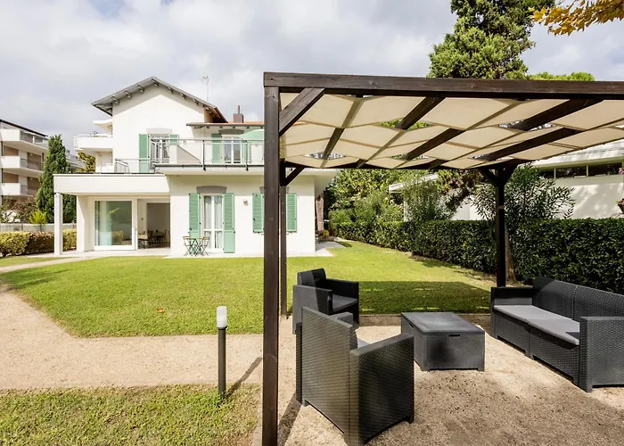 Le Sabbie - In Villino A 50mt Dal Mare Alojamento de Acomodação e Pequeno-almoço Riccione